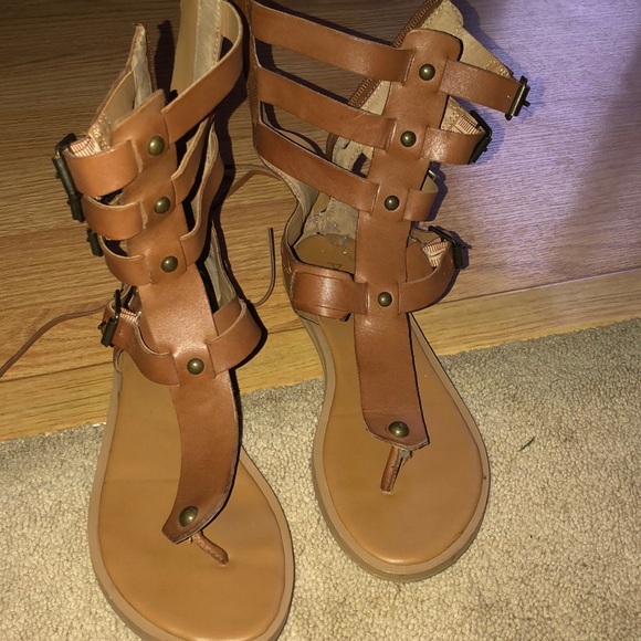 Shoes - Picture 1 of 1